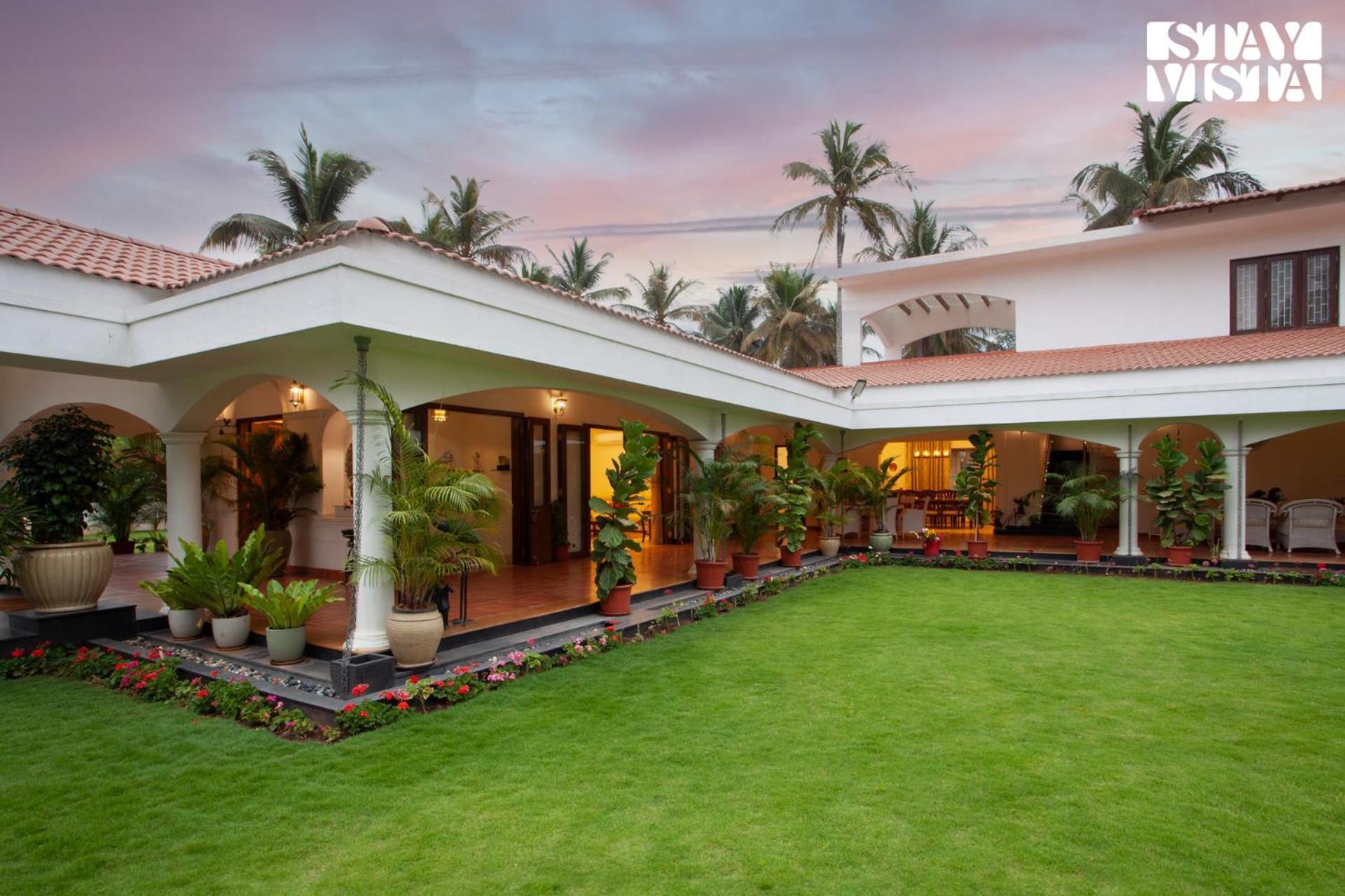 Stayvista At Silver Oak Farm - Breakfast Included Bangalore Exterior foto